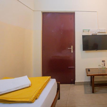 Sri Ramakrishna Hotel Bangalore Exterior photo
